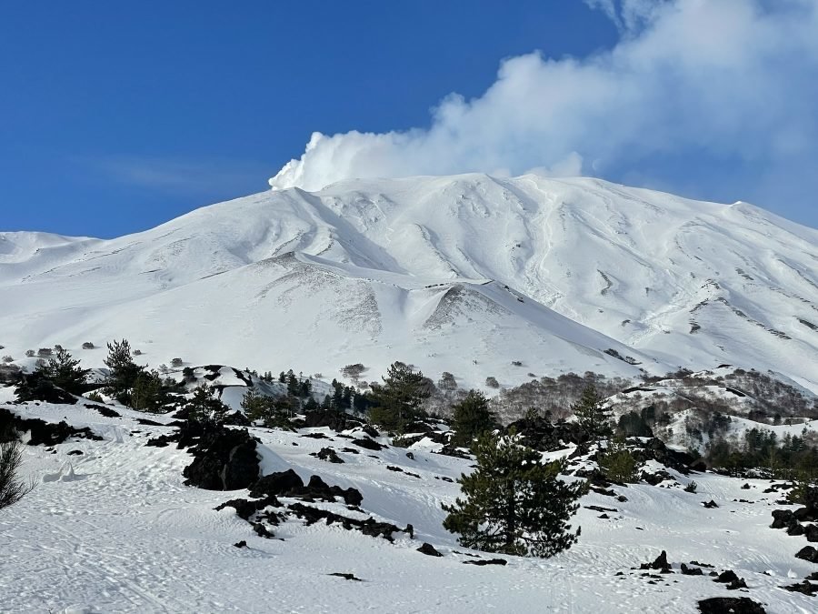 Schitourentage am Ätna 3.403 m, Sizilien