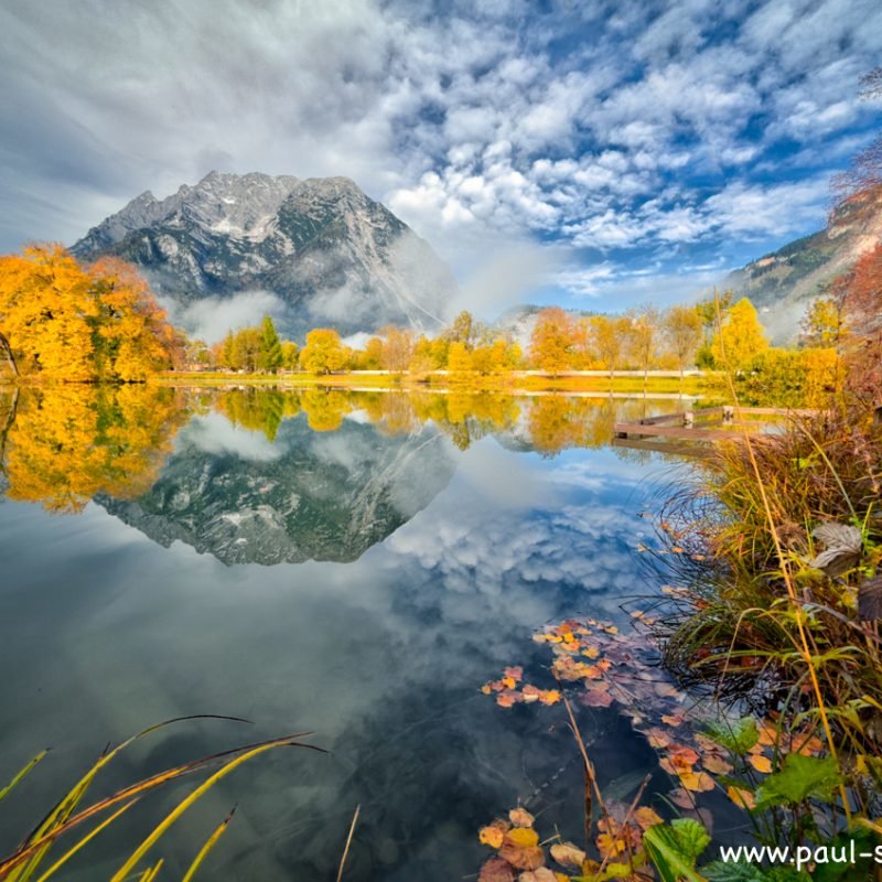 Der goldene Herbst um den Grimming