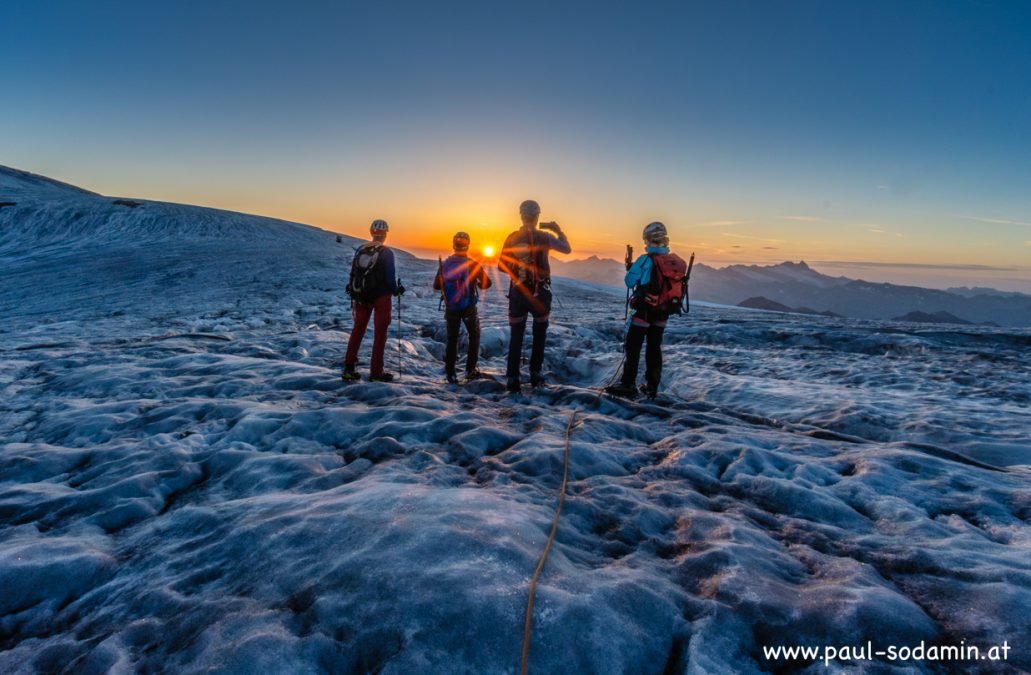 Großvenediger 3666 m bei Sonnenaufgang