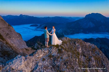 hochzeits fotoshooting bei sonnenaufgang im gesaeuse sodamin paul 12 1