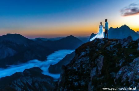 hochzeits fotoshooting bei sonnenaufgang im gesaeuse sodamin paul 17